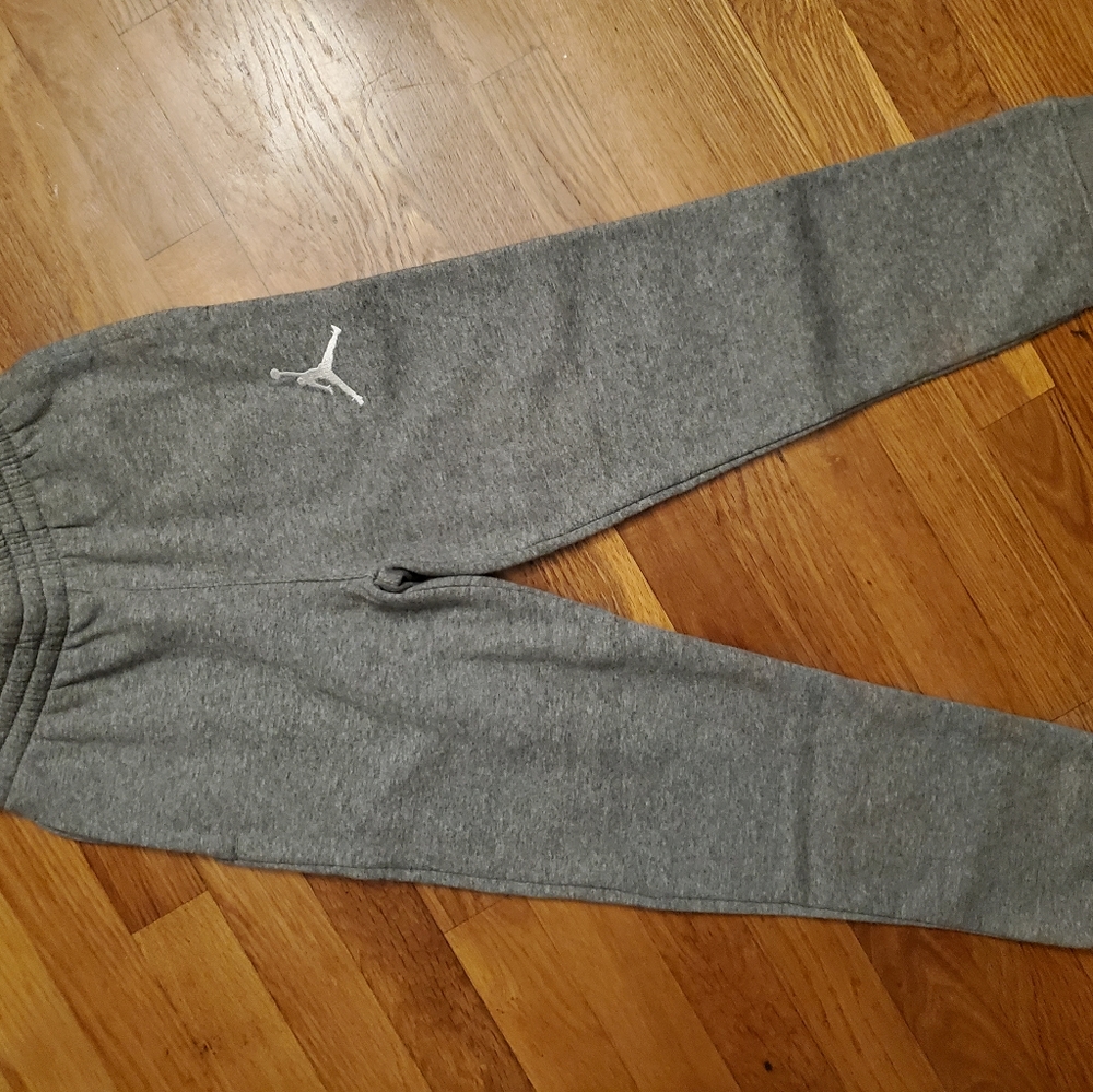 Boys jordan sweatpants